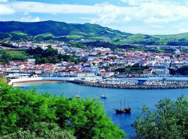 Casa De Hospedes Isaias Angra do Heroísmo Esterno foto